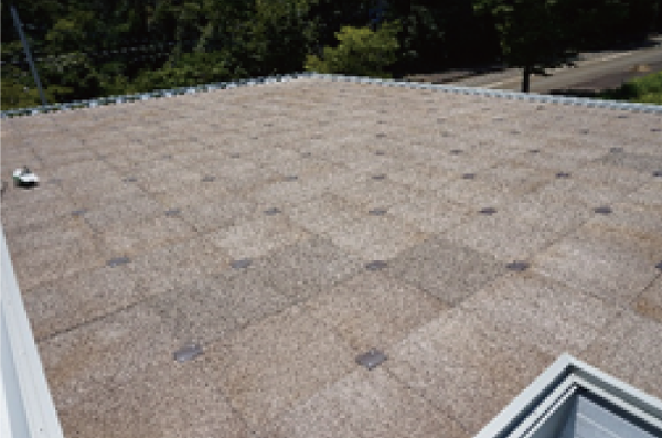 屋根・屋上の外断熱パネル 鋼板製屋根の設置例01